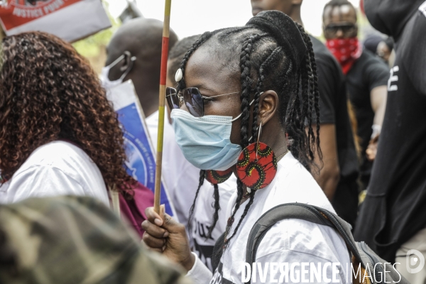 Manifestation contre le racisme et les violences policières à l appel du Comite Adama TRAOR¢