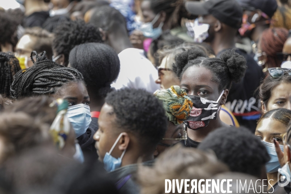 Manifestation contre le racisme et les violences policières à l appel du Comite Adama TRAOR¢