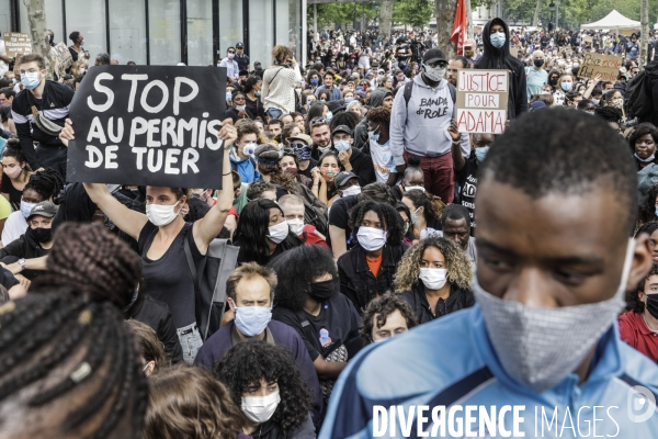 Manifestation contre le racisme et les violences policières à l appel du Comite Adama TRAOR¢