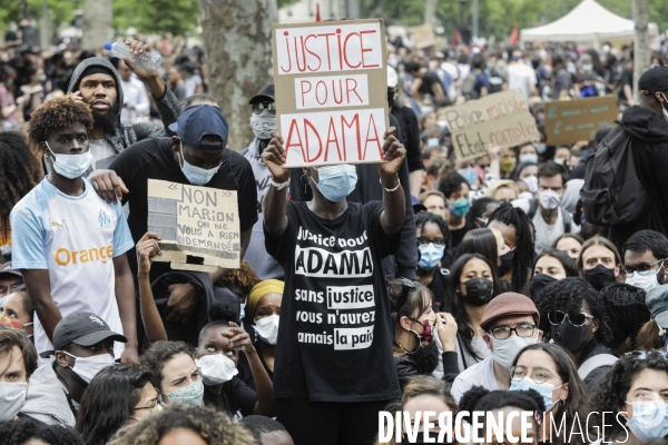 Manifestation contre le racisme et les violences policières à l appel du Comite Adama TRAOR¢