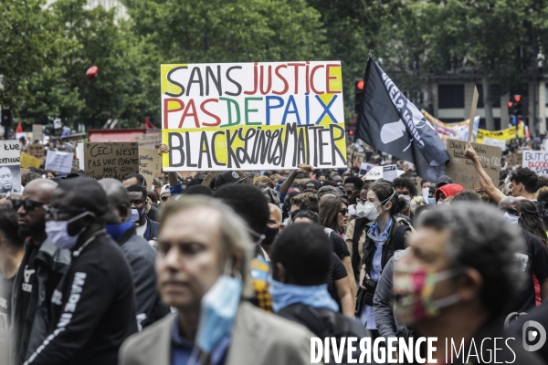 Manifestation contre le racisme et les violences policières à l appel du Comite Adama TRAOR¢