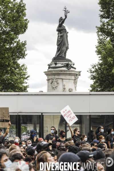 Manifestation contre le racisme et les violences policières à l appel du Comite Adama TRAOR¢