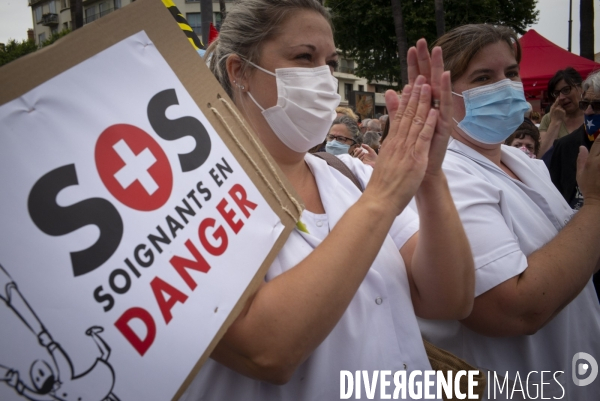 Manifestation de défense des personnels de santé à Perpignan