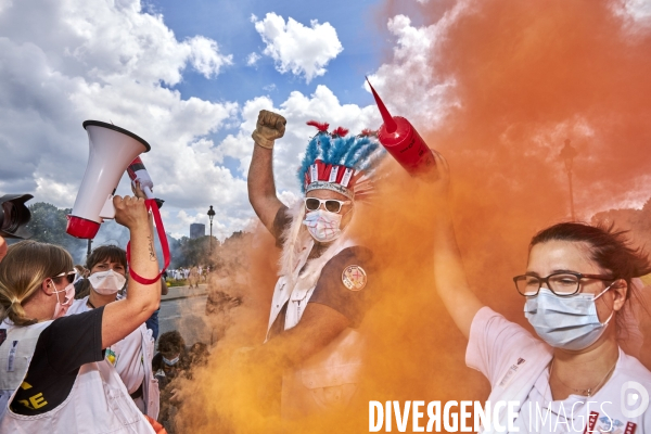 Manifestation des personnels hospitaliers à Paris