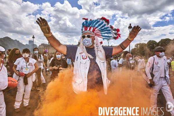 Manifestation des personnels hospitaliers à Paris