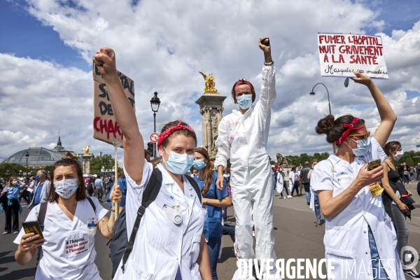 Manifestation des personnels hospitaliers à Paris