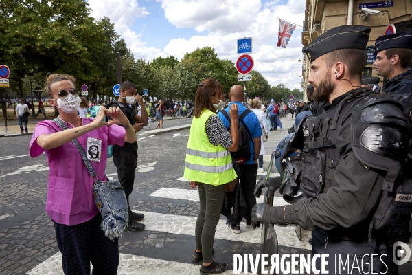 Manifestation des personnels hospitaliers à Paris