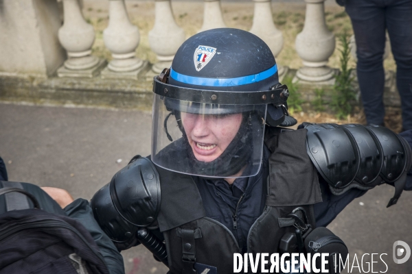 Manifestation pour la défense du service public hospitalier