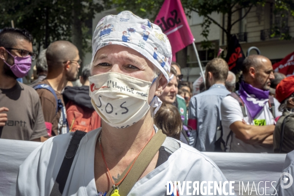 Manifestation des soignants. Paris.