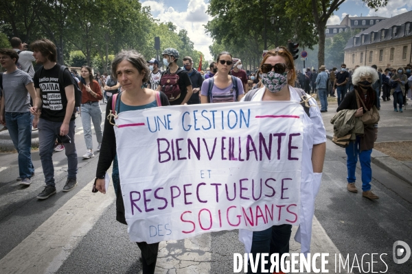 Manifestation des soignants. Paris.