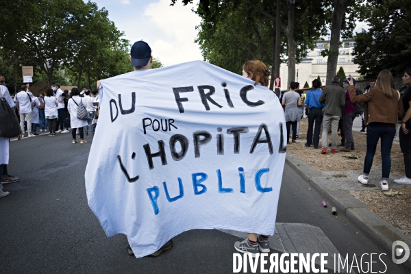 Manifestation des soignants. Paris.