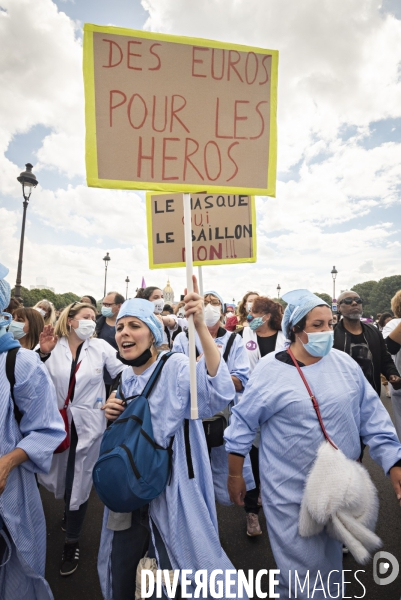 Manifestation des soignants. Paris.