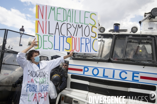 Manifestation des soignants. Paris.