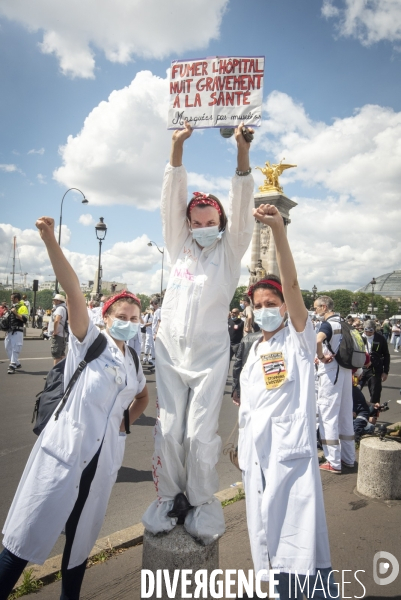 Manifestation des soignants. Paris.