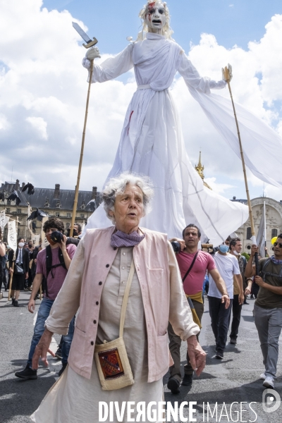 Manifestation des soignants. Paris.