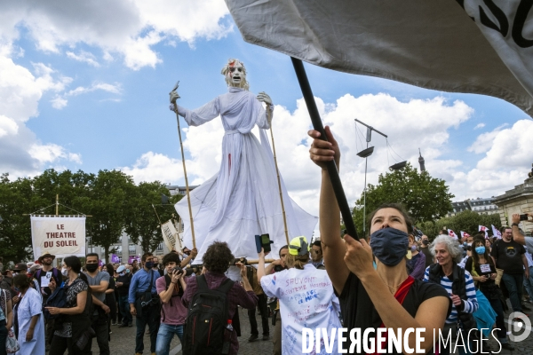 Manifestation des soignants. Paris.