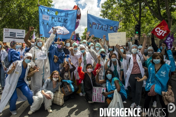 Manifestation des personnels de santé et débordements