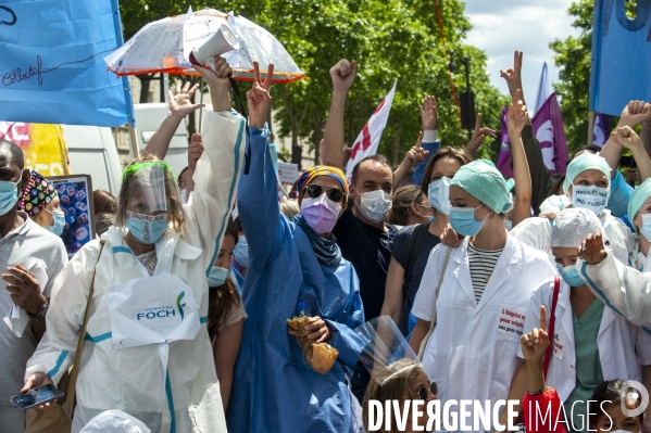 Manifestation des personnels de santé et débordements