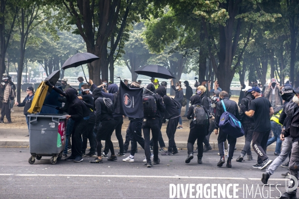 Manifestation des personnels de santé et débordements