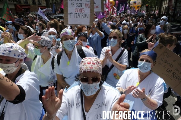 Journée nationale de protestation de l hôpital à Paris. Hospital national day of protest in Paris.