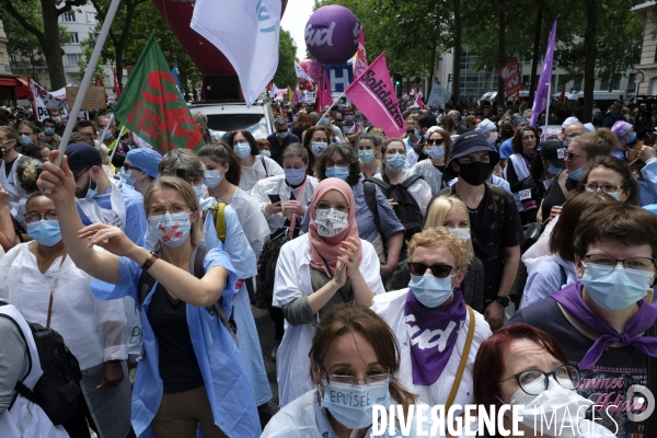 Journée nationale de protestation de l hôpital à Paris. Hospital national day of protest in Paris.