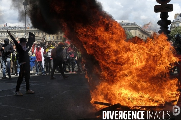 Journée nationale de protestation de l hôpital à Paris. Hospital national day of protest in Paris.