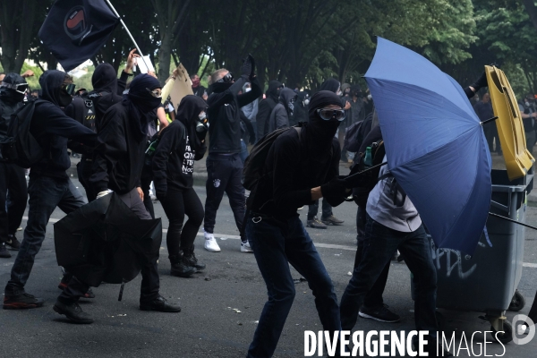 Journée nationale de protestation de l hôpital à Paris. Hospital national day of protest in Paris.