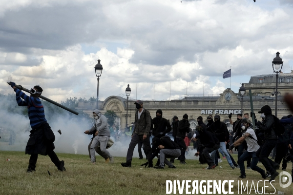 Journée nationale de protestation de l hôpital à Paris. Hospital national day of protest in Paris.