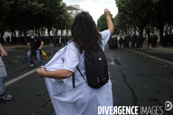 Journée nationale de protestation de l hôpital à Paris. Hospital national day of protest in Paris.