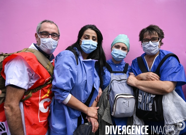 Manifestation des soignants à Paris pour denoncer le manque de moyens dans l hopital public. Cares demonstration.