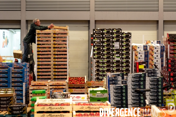 Marché de Rungis à l heure de la réouverture des restaurants.