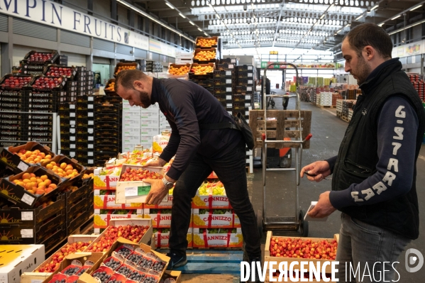 Marché de Rungis à l heure de la réouverture des restaurants.