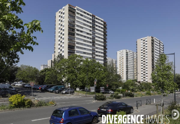 COVID-19, Banlieue Endormie J+35