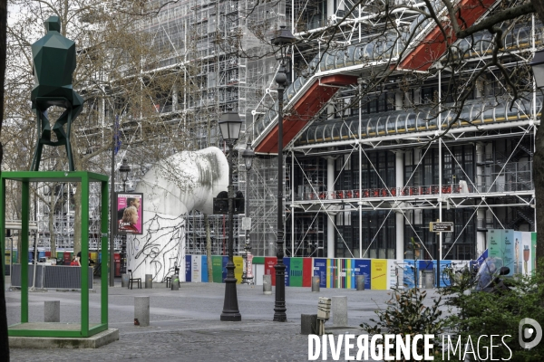 COVID-19, Paris Endormie J+3