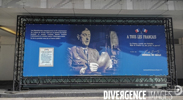 Hommage au general de gaulle et a l appel du 18 juin devant l immeuble des republicains