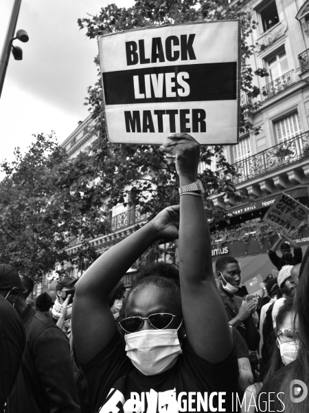 Manifestation pour Adama Traoré, organisé par le comité  Vérité et justice  et Assa Traoré : manifestation contre le racisme et les violences policières. Demonstration for Adama TRAORE, against racism and police violence.