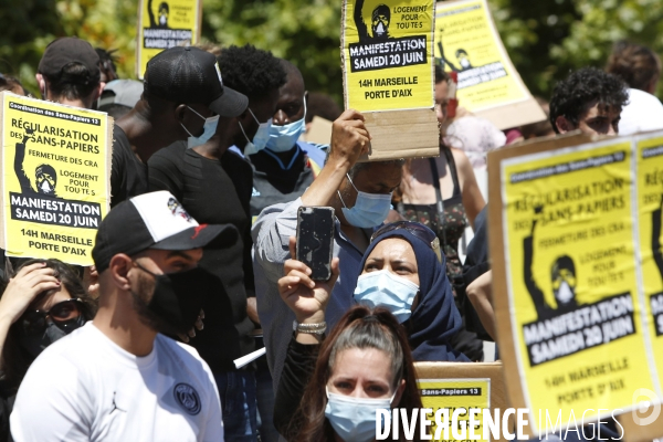 Manifestation sans papiers-journée mondiale des réfugiées