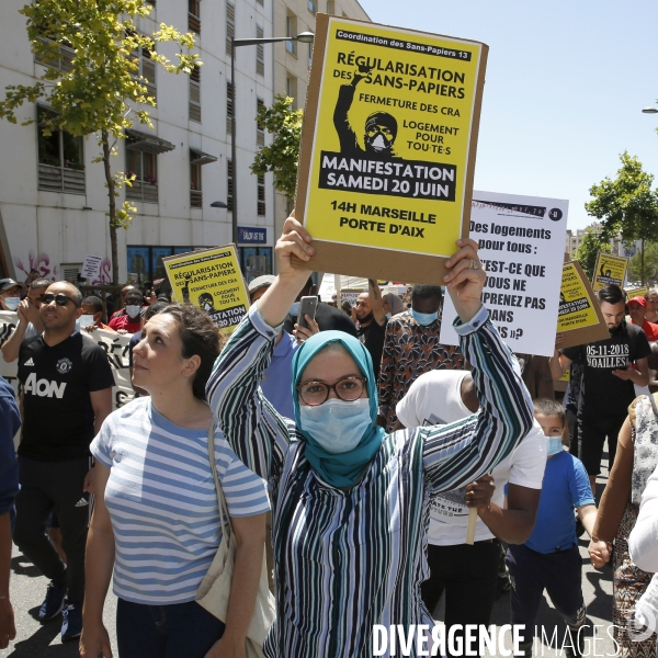 Manifestation sans papiers-journée mondiale des réfugiées