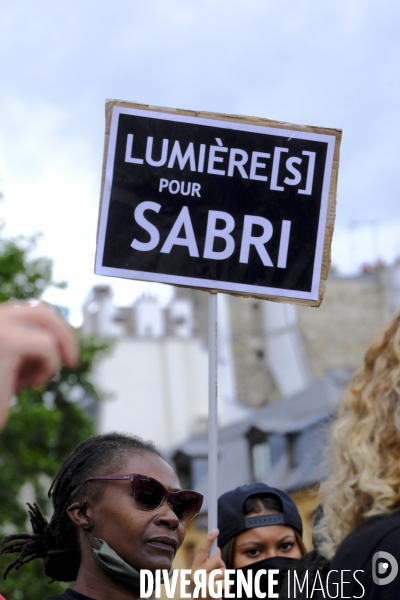 Adama Traoré, Lamine Dieng : rassemblement à Paris contre les violences policières. Adama Traore, Lamine Dieng, gathering in Paris against police violence.