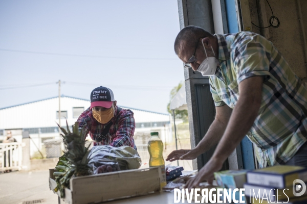 Aide alimentaire au Secours populaire