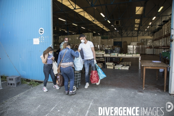 Aide alimentaire au Secours populaire