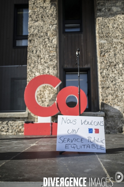 Manifestation contre les inégalités territoriales