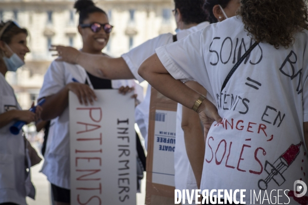 Manifestation du personnel soignant à Marseille