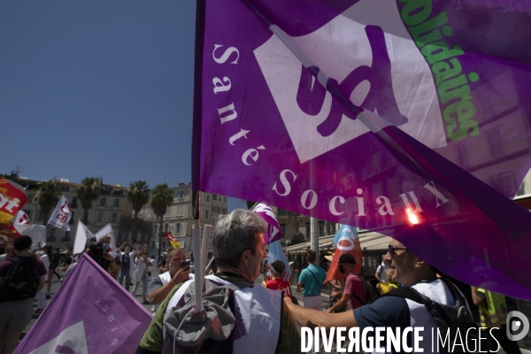 Manifestation du personnel soignant à Marseille