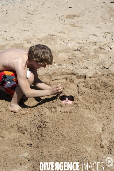 Illustrations enfants à la plage