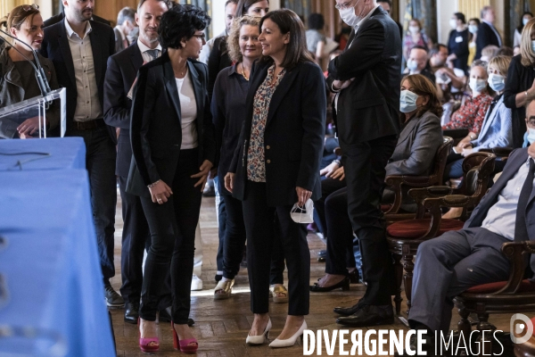 Election d Anne Hidalgo à la mairie de Paris.