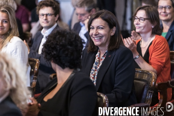 Election d Anne Hidalgo à la mairie de Paris.