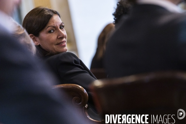 Election d Anne Hidalgo à la mairie de Paris.