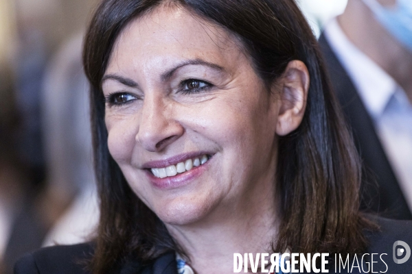 Election d Anne Hidalgo à la mairie de Paris.