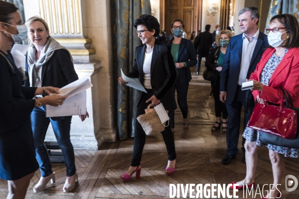 Election d Anne Hidalgo à la mairie de Paris.